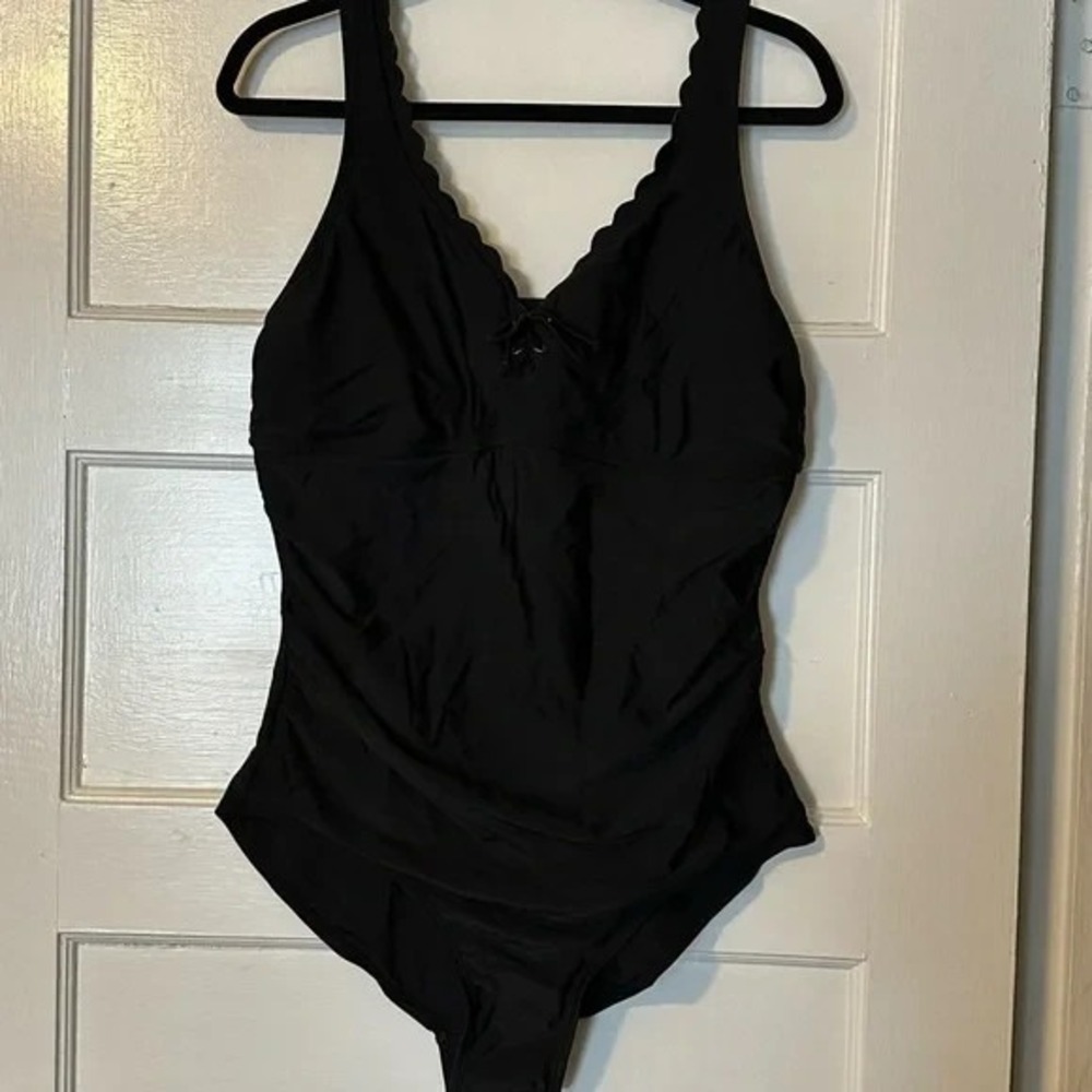 Merona Womens Black Scalloped Lace Up One Piece Swimsuit Keyhole Back XL